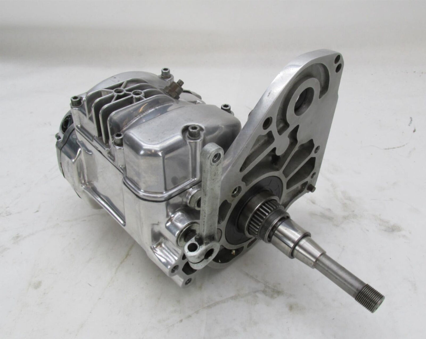 Harley Accessories Unlimited 6 Speed Polished Chrome Transmission D6560871