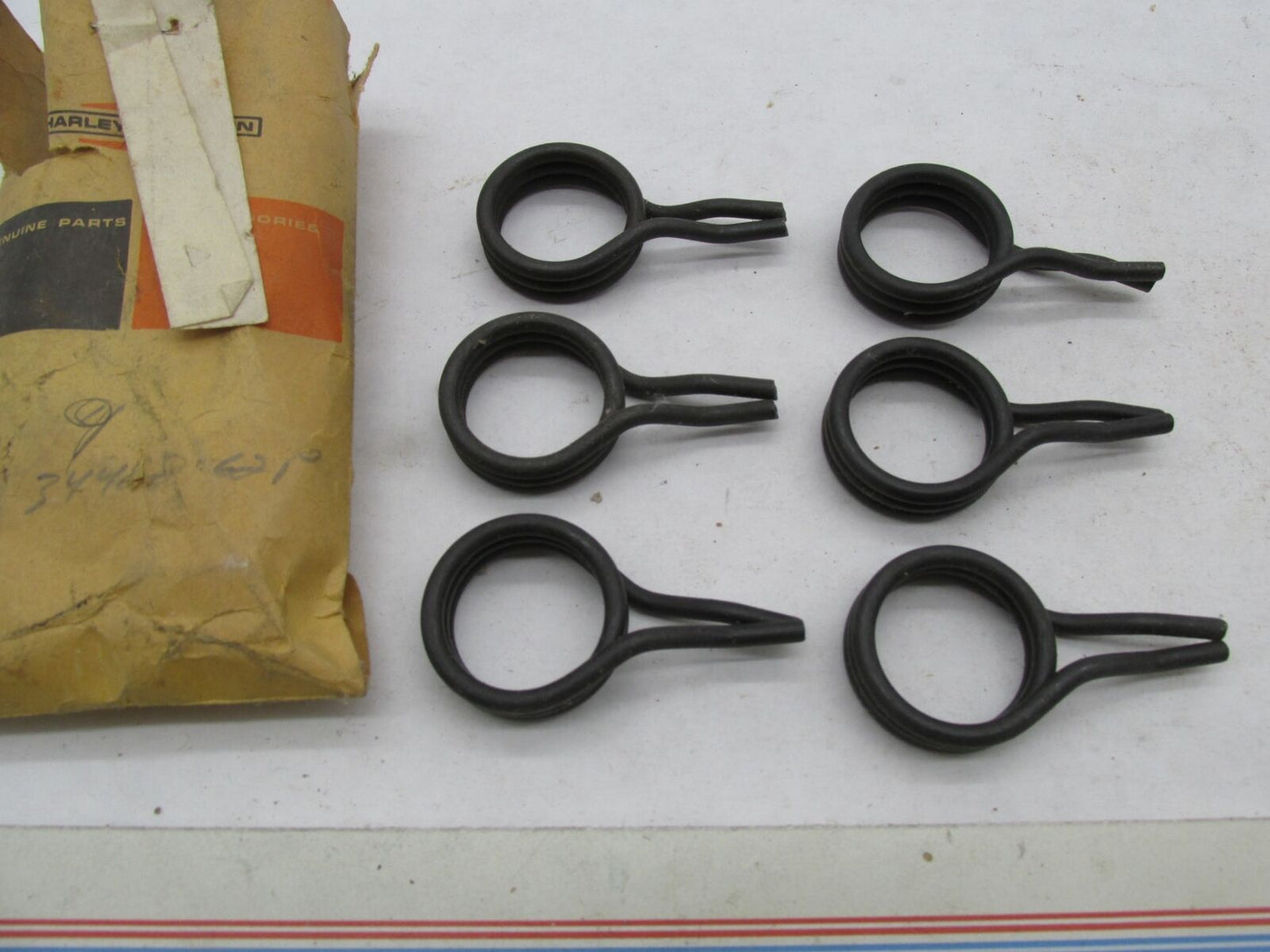 Lot of 6 Harley-Davidson Genuine NOS Aermacchi Torsion Springs 34488-62P