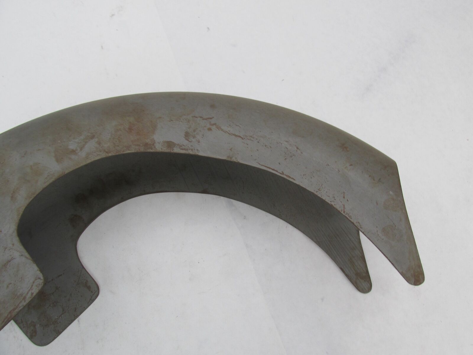 Khrome Werks Wild Card Chopper 5.50" Wide Saracen Front Fender 21" Tire 11402