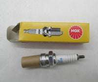 Box of 10 NGK NOS Standard Spark Plugs 2887 DPR5EA-9