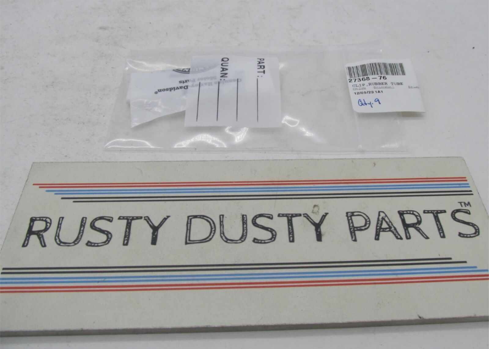 Lot of 9 Harley-Davidson Genuine NOS Rubber Tube Clips 27368-76