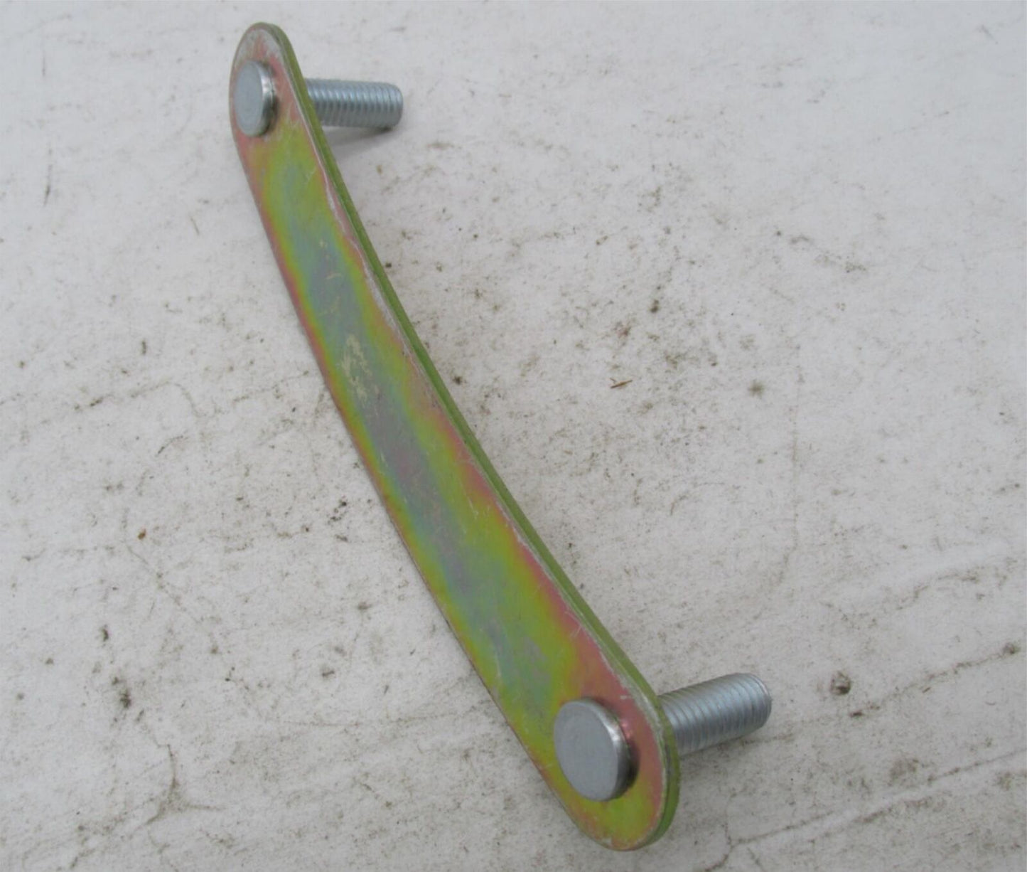 Harley Davidson Genuine Right Fender Mounting Bracket 59463-04