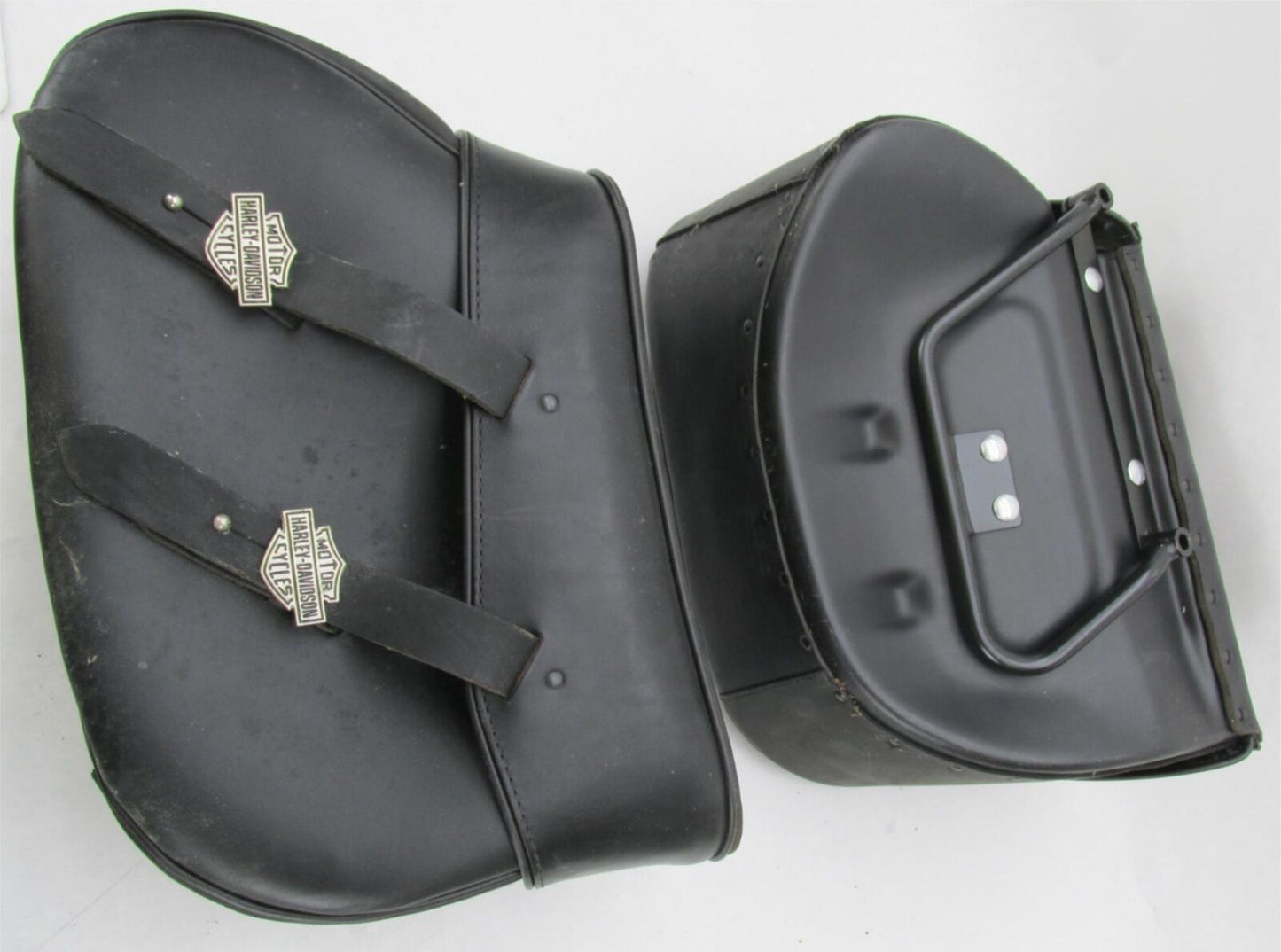 Harley-Davidson NOS 2000-Up Softail FXST Large Capacity LTR Saddlebags 90114-00