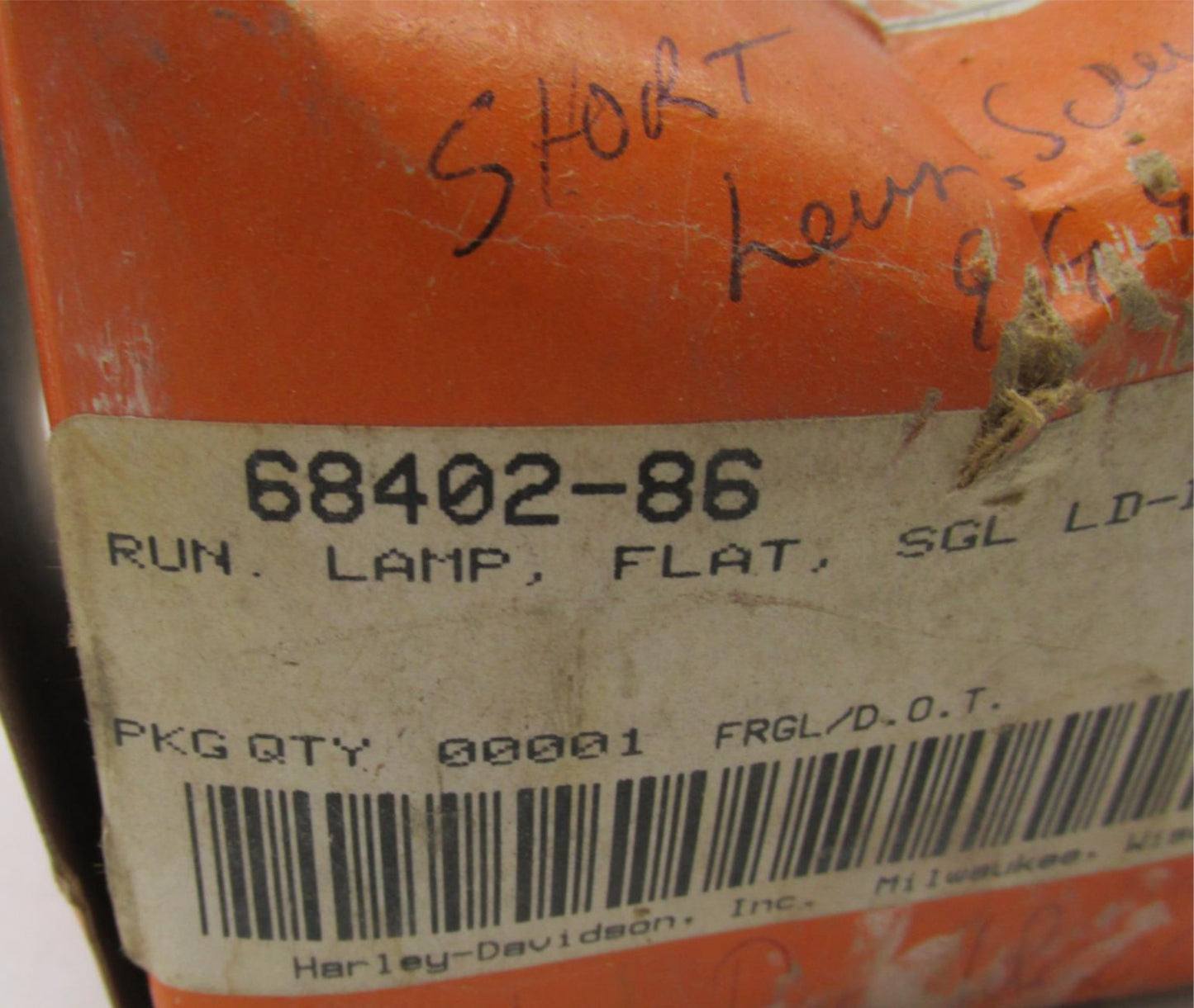 Harley-Davidson Genuine NOS Touring Softail Rear Turn Signal Housing 68402-86