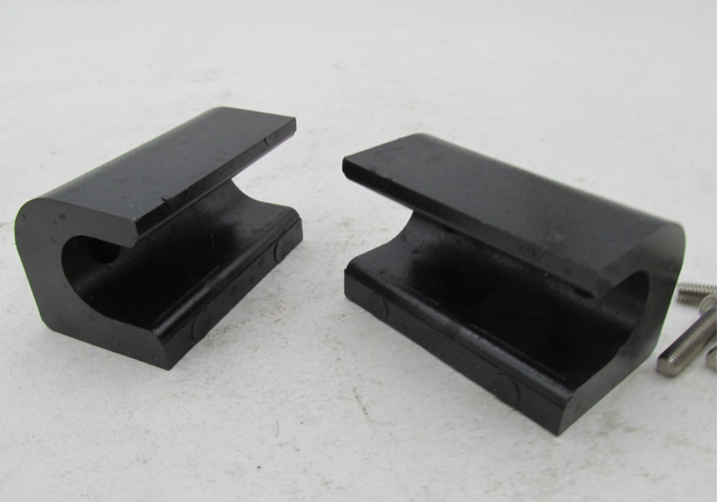 Harley-Davidson Genuine Hard Leather Lower Support Mounts Brackets w/ Hardware