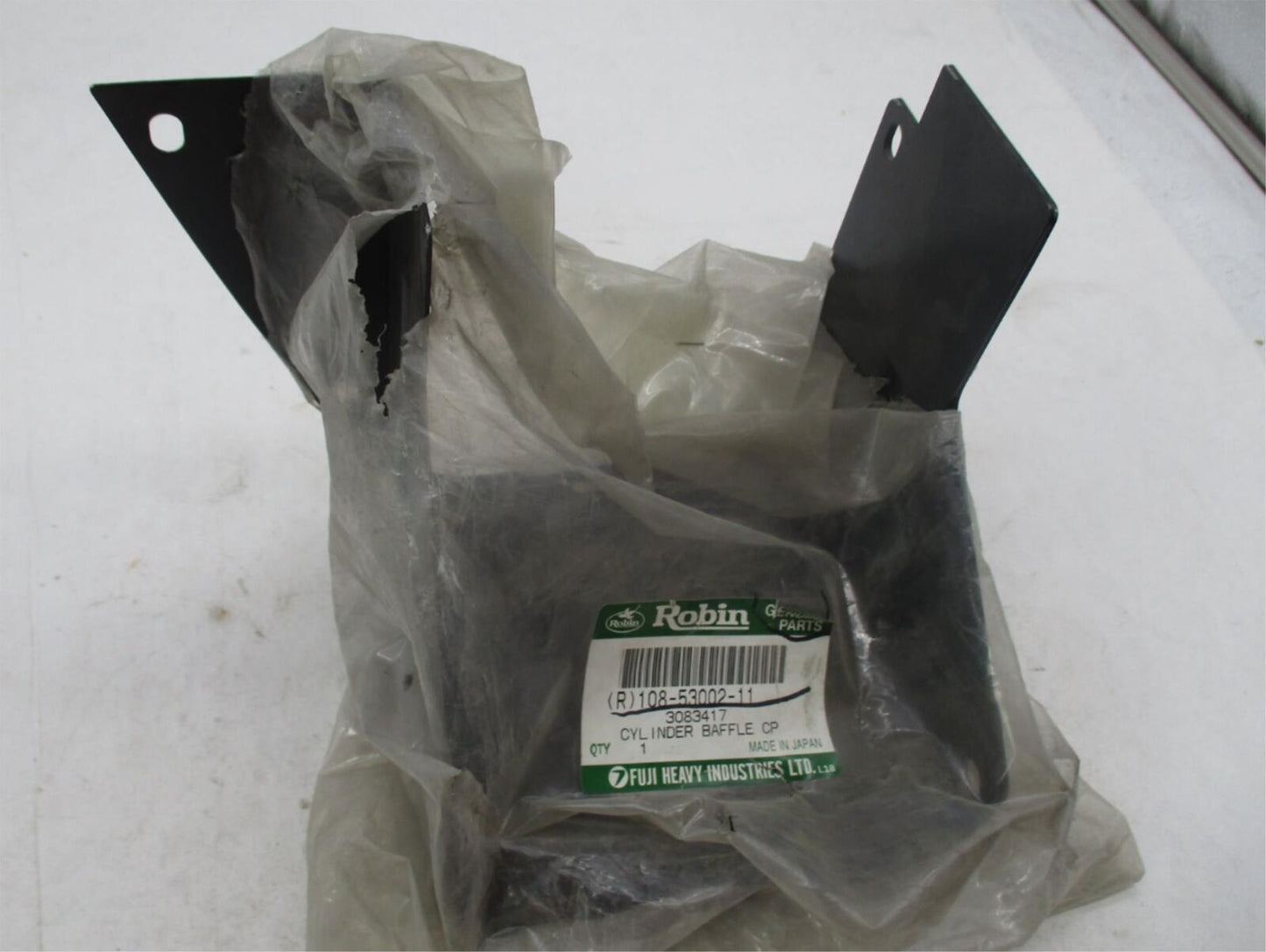 NOS Robin Black Cylinder Baffle 3083417