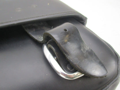 Harley Davidson Genuine 00-06 Softail Fatboy Saddlebag with Bracket 90452-04