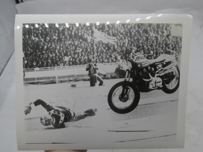 Evel Knievel Jump Crash Photo Reprint 8X10" Black & White B&W Harley Davidson