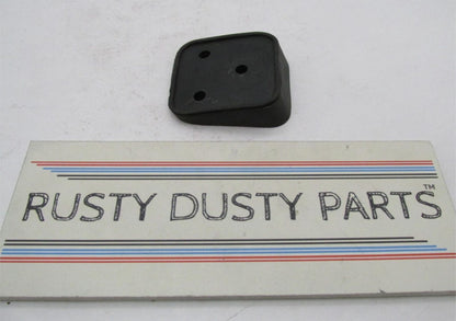 Harley-Davidson Dyna 3 Hole License Plate Rubber Mount Bracket Wedge Block