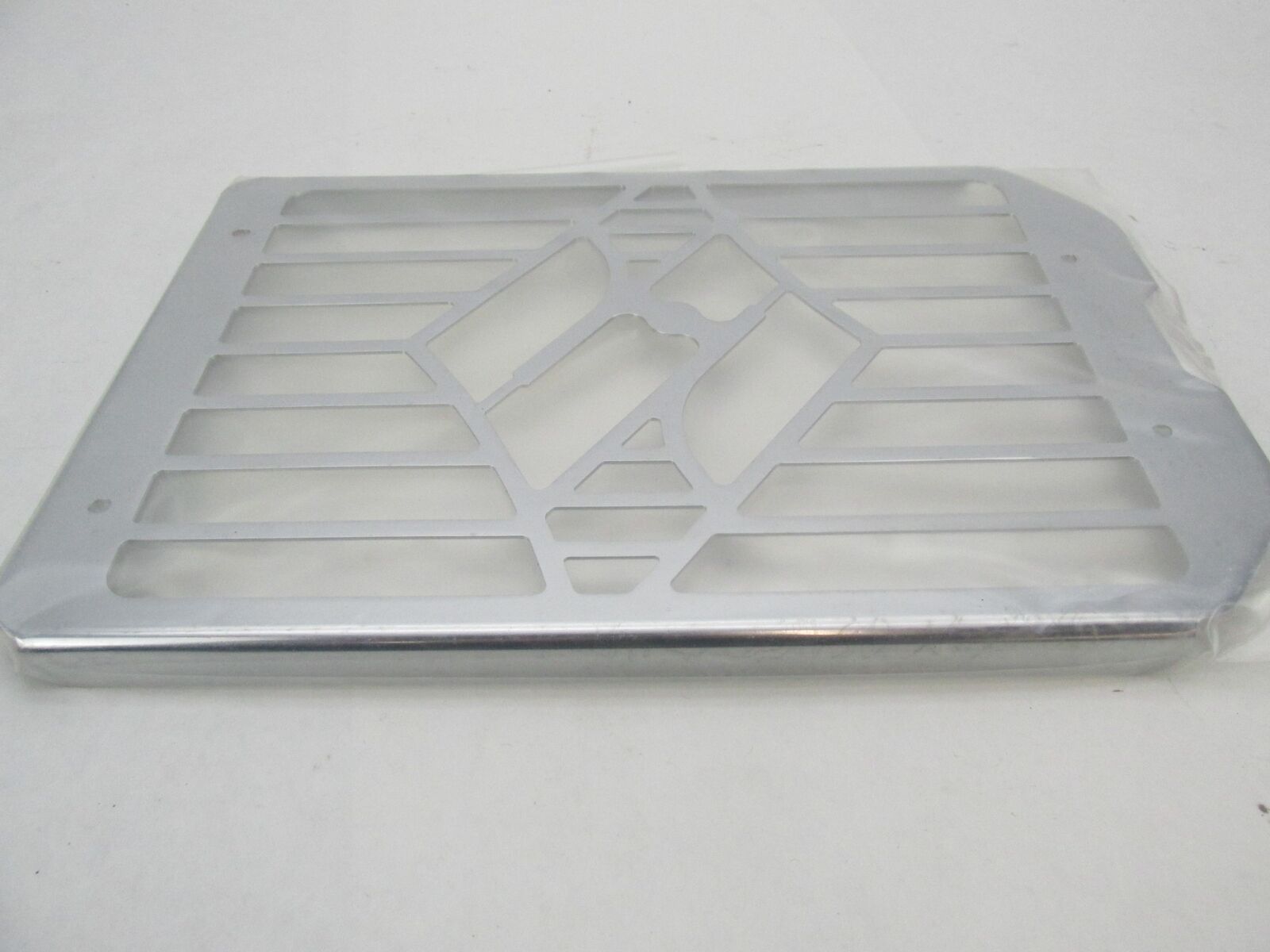 Mapam Suzuki Marauder VZ 1600 Chrome Radiator Cover Guard SM8024M16
