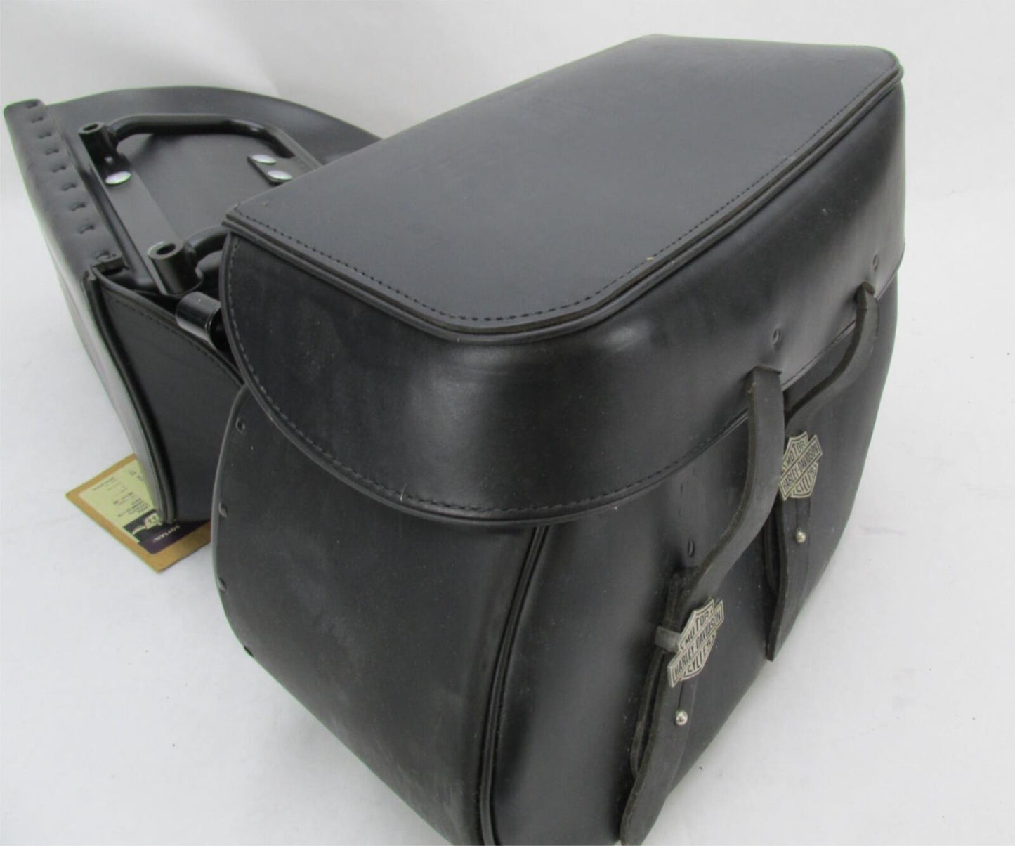 Harley-Davidson NOS 2000-Up Softail FXST Large Capacity LTR Saddlebags 90114-00