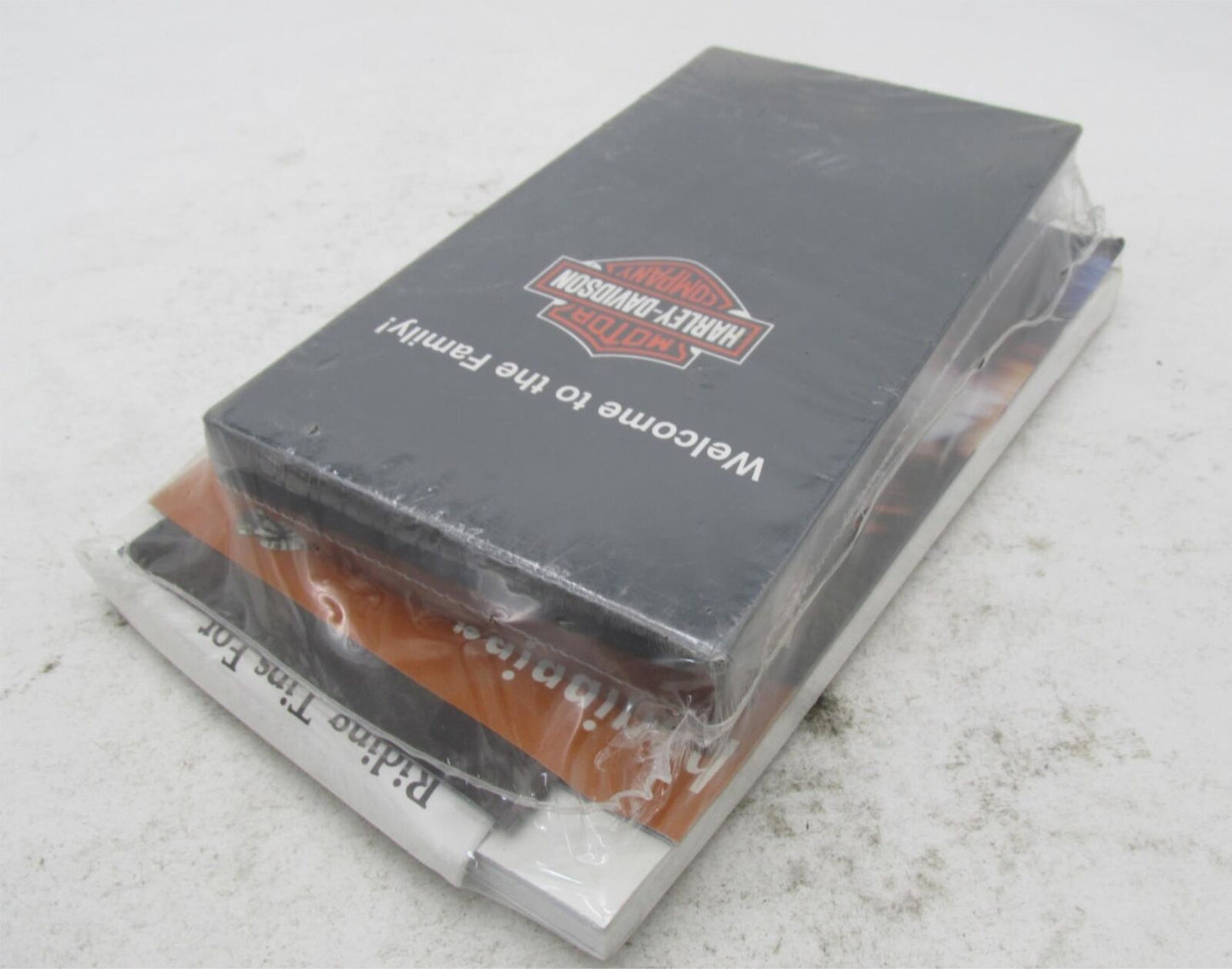Harley-Davidson NOS Factory 2004 Dyna Sealed Owner's Manual Set 99467-04