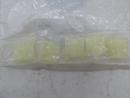 Lot of 5 Harley Davidson Genuine NOS Ultra Classic 4 Circuit Plugs 70292-89