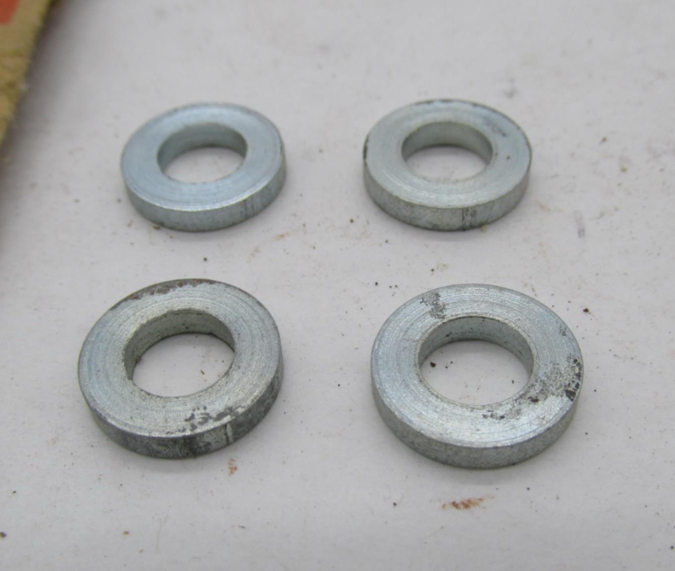Lot of 4 Harley Davidson Genuine NOS Aermacchi Head Bolt Washers 16612-67P