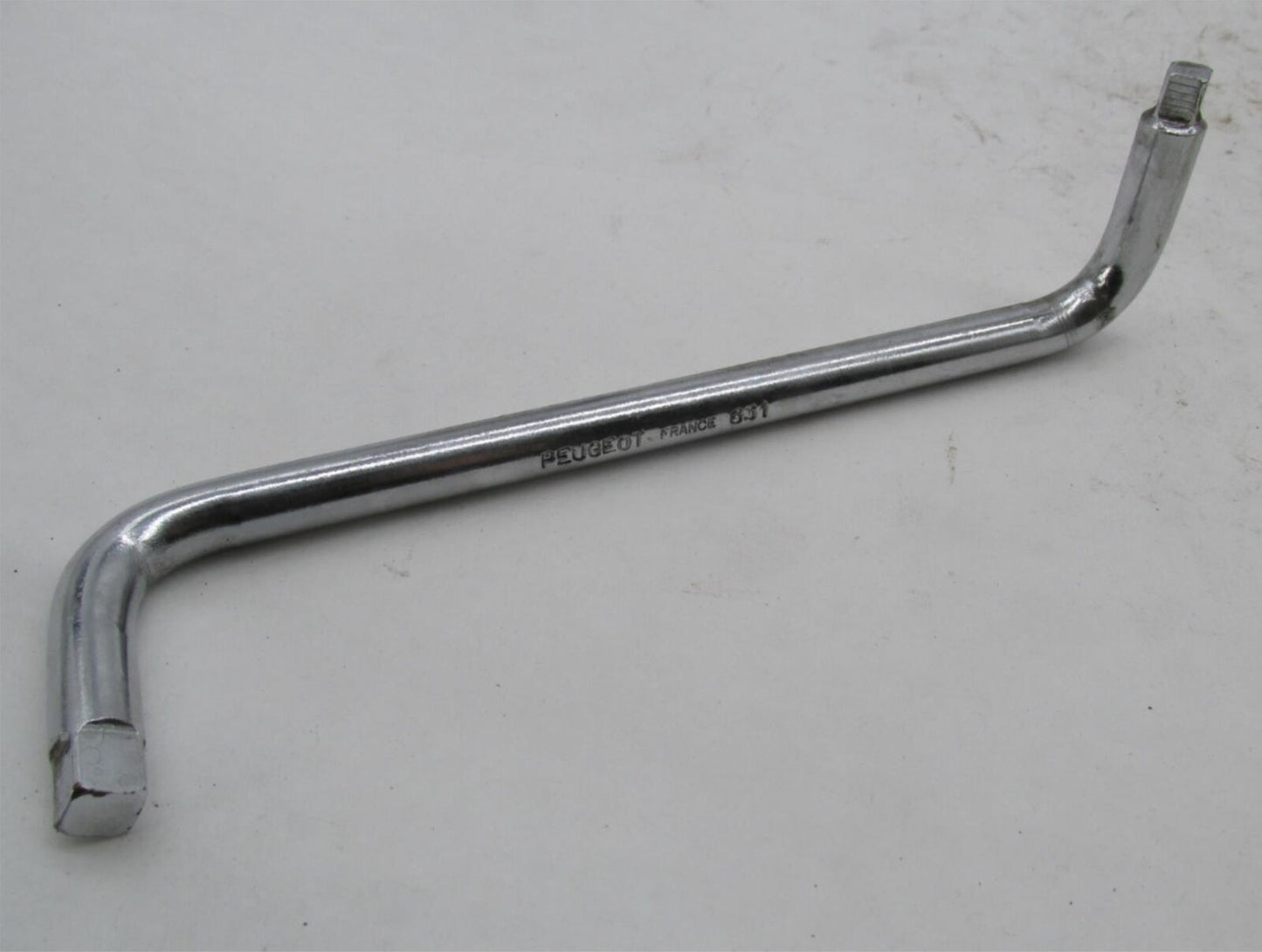 Peugeot France 671 Plug Removal Tool Automotive Removal Tool Wrench
