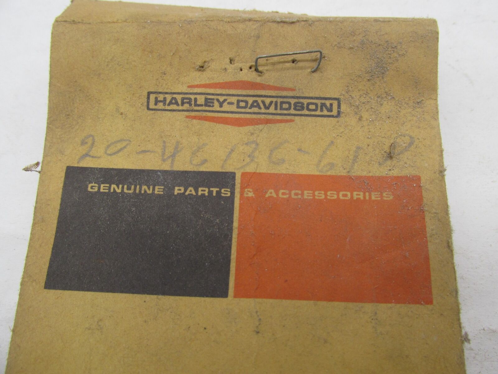 Lot of 16 Harley Genuine NOS Aermacchi Fork Damper Screw Washers 46136-61P