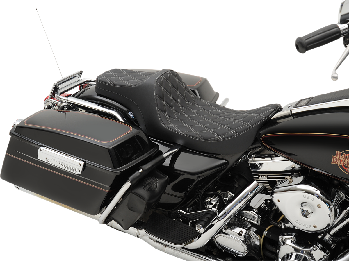 Drag Specialties Predator III Seat Double Diamond 0801-1130