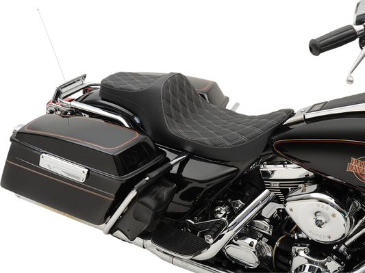 Drag Specialties Predator III Seat Double Diamond 0801-1130