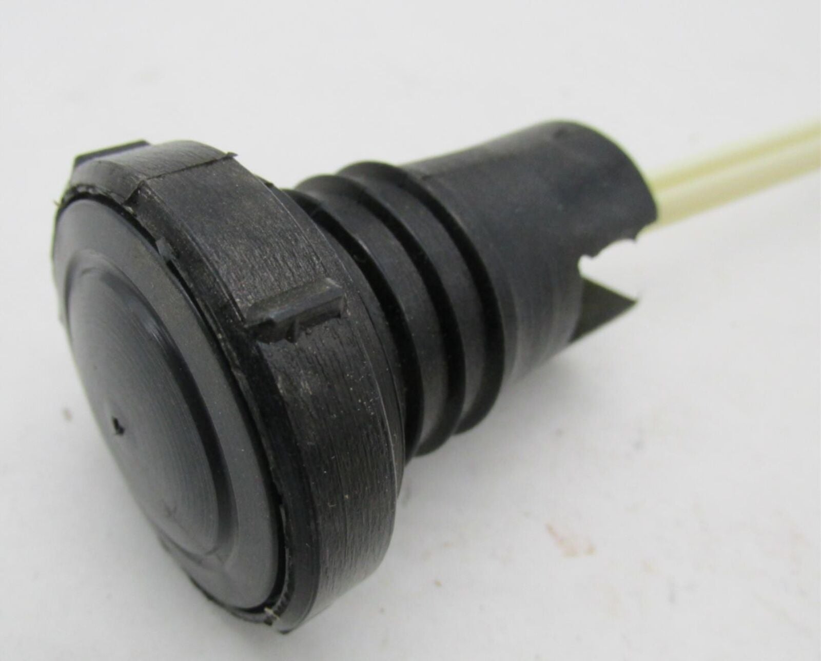 Harley Davidson Genuine NOS Aermacchi SS175 SX175 Oil Tank Dipstick 26219-74P