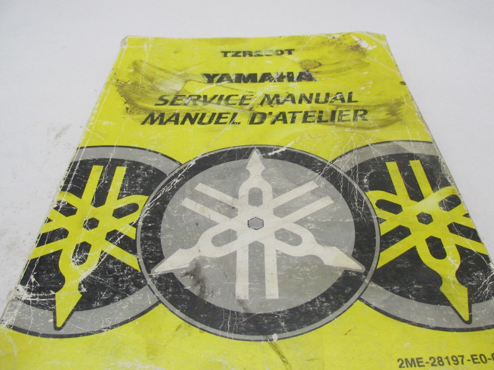 Yamaha Genuine Factory OEM TZR250T Service Manual 2ME-28197-E0-00