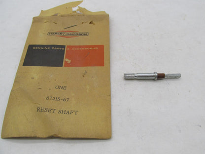 Harley-Davidson Genuine NOS XLH 67-68 Speedo Speedometer Reset Shaft 67215-67