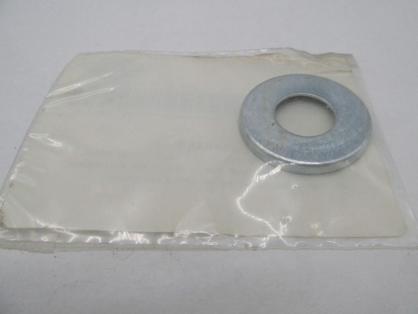 Harley-Davidson Genuine NOS Dust Shield 41579-81