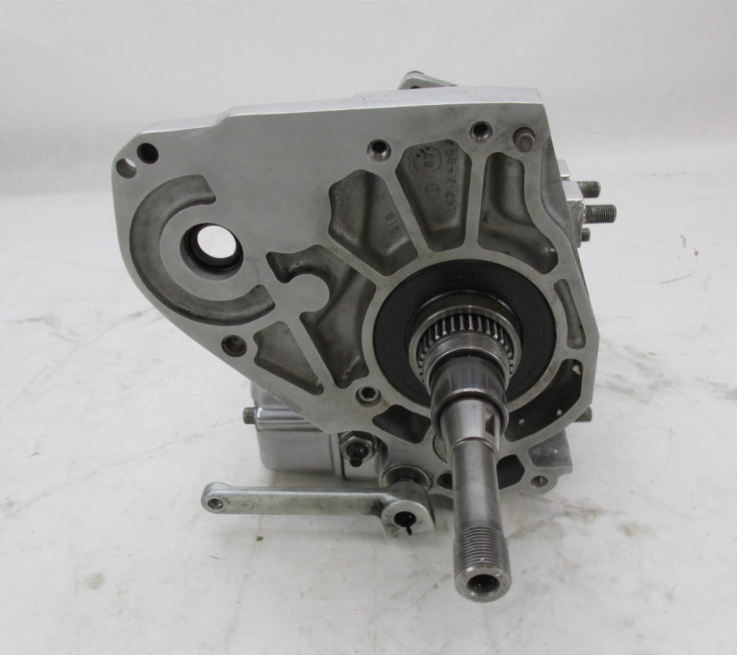 Harley Accessories Unlimited 6 Speed Polished Chrome Transmission D6560871