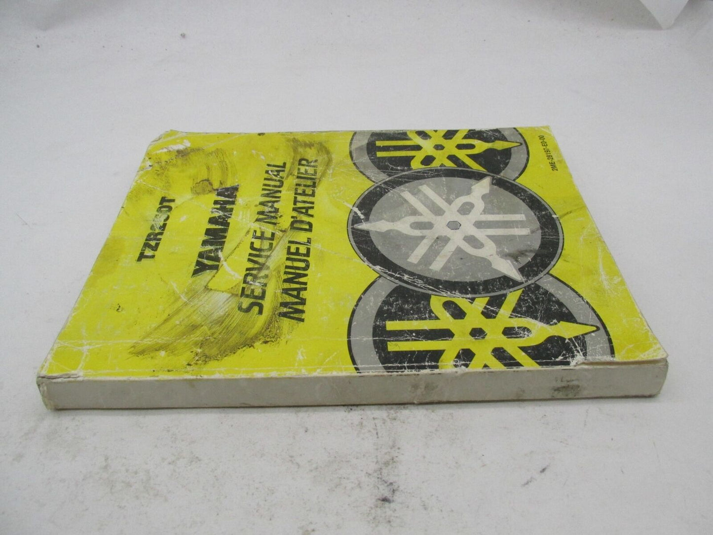 Yamaha Genuine Factory OEM TZR250T Service Manual 2ME-28197-E0-00