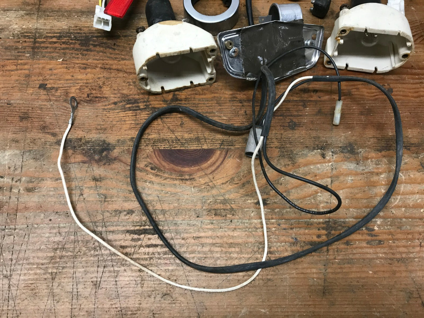 Mixed lot Harley Davidson Turn Signals Housing Blinker Wiring Parts  L