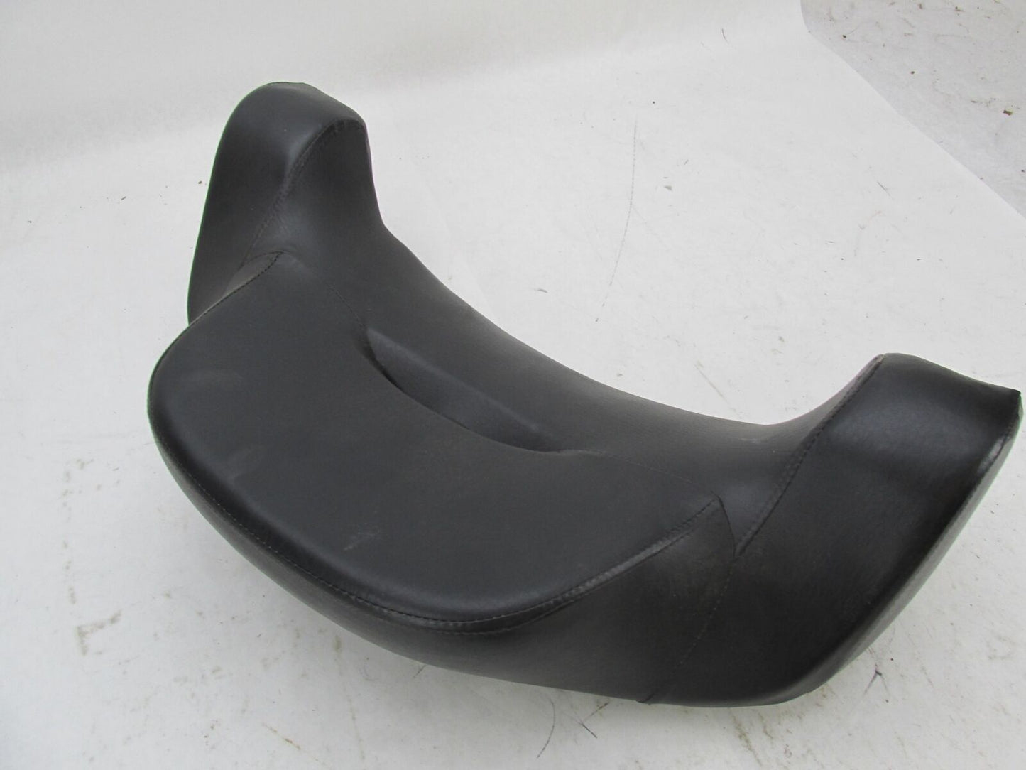 Harley Davidson Genuin Tour Pak Pack Touring Cushion Back Rest Pad