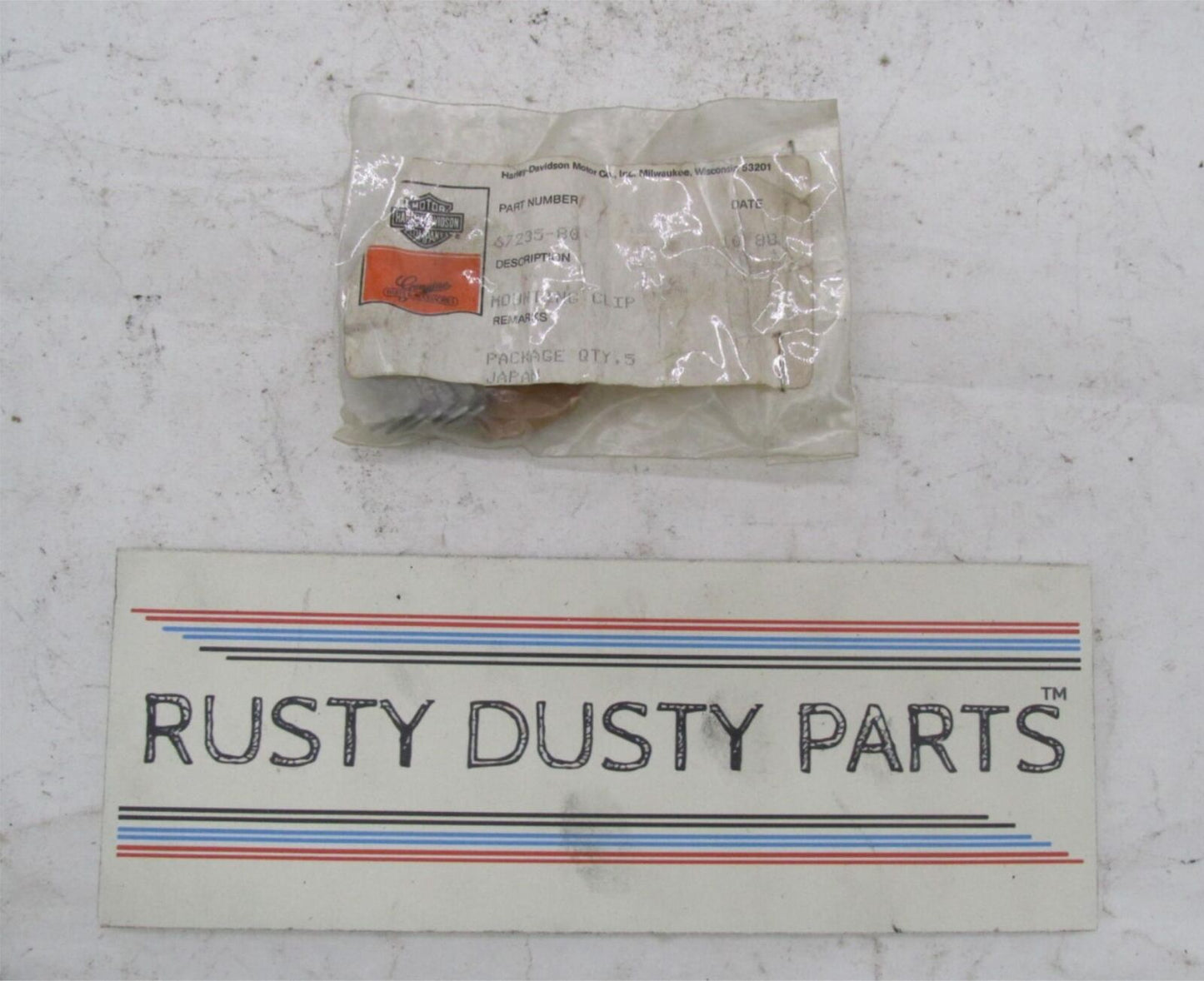 Lot  of 5 Harley Davidson Genuine NOS Mounting Clips 67235-80