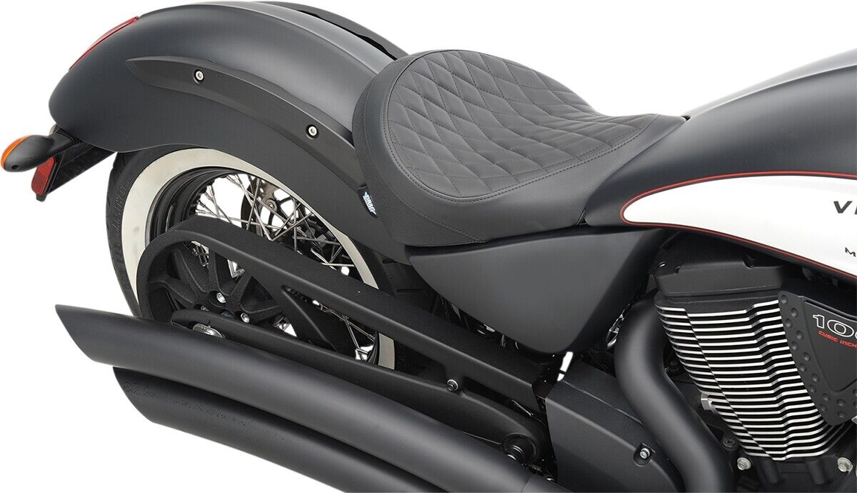 Drag Specialties Low Profile Solo Seat Diamond Stitch 0810-1601