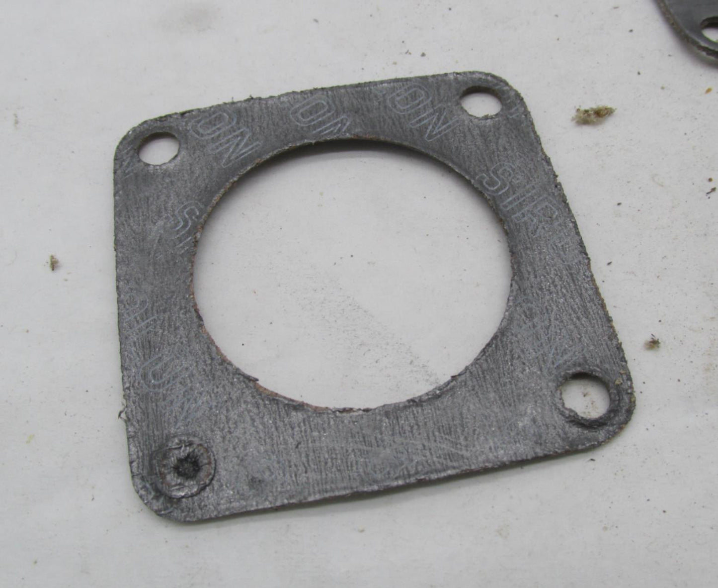 Lot of 24 Harley-Davidson Genuine NOS Aermacchi Head Gaskets 16775-73P