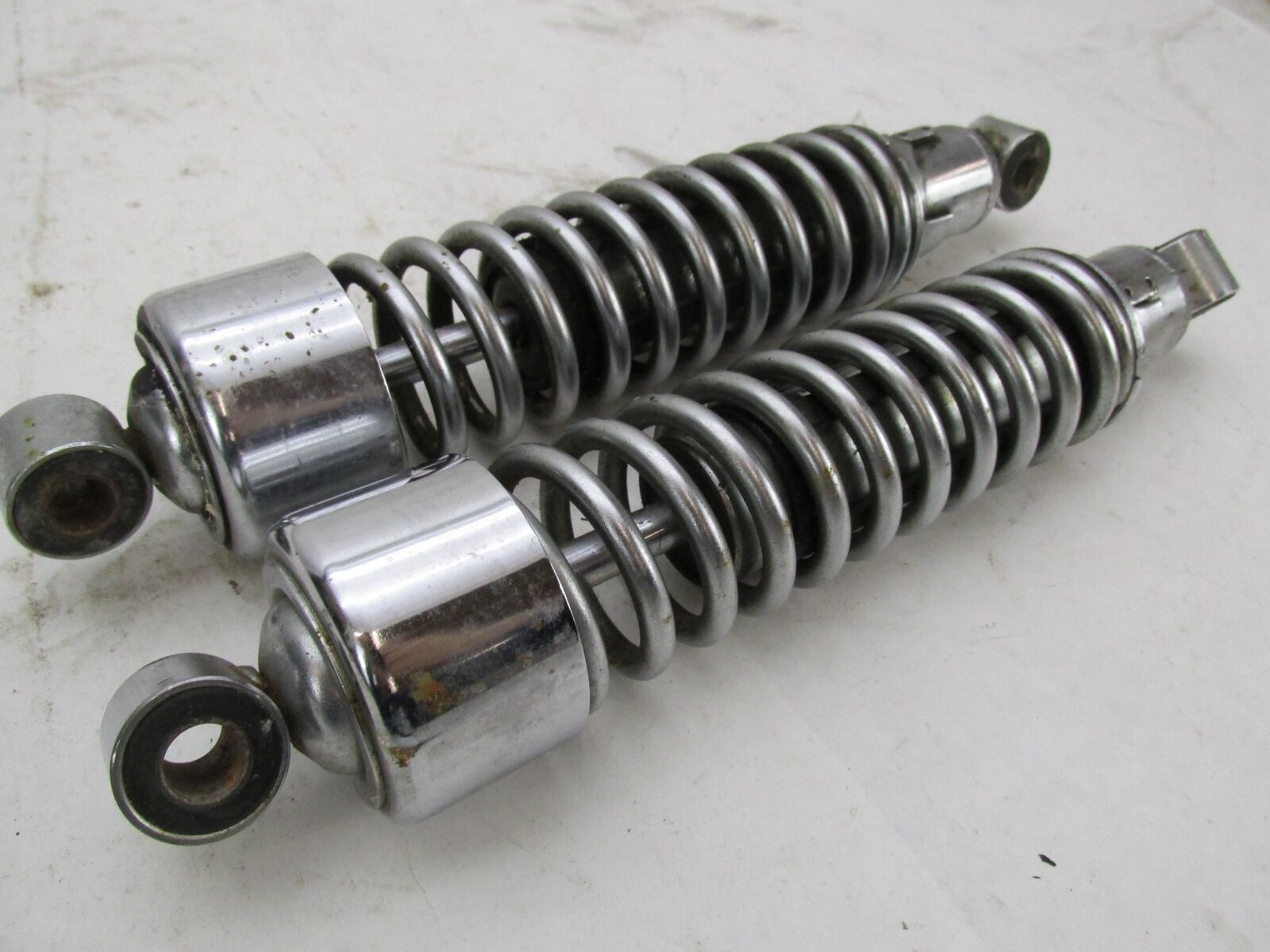 Pair of Harley Davidson 1988-91 Sportster XL 1200 883 Rear Shocks