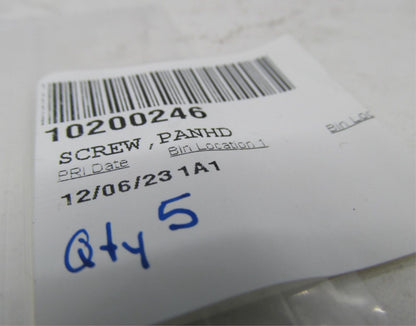 Lot of 5 Harley-Davidson Genuine NOS Panhead Screws 10200246
