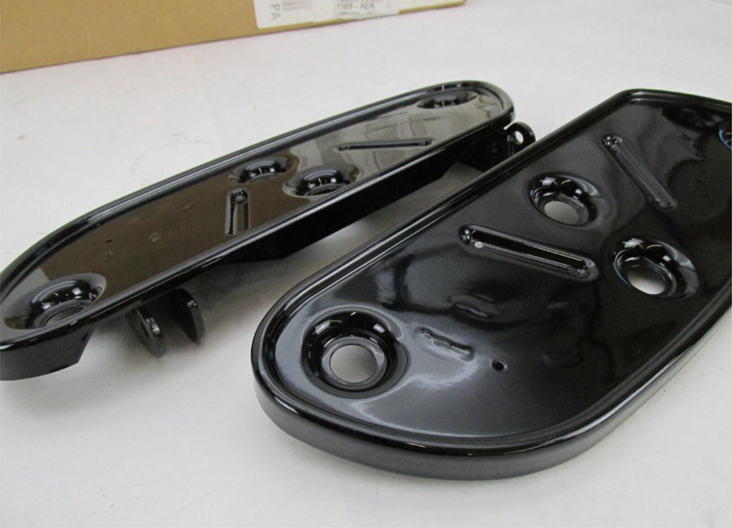 Harley-Davidson Genuine NOS Streamliner Black Rider Footboard Base Kit 51060-08