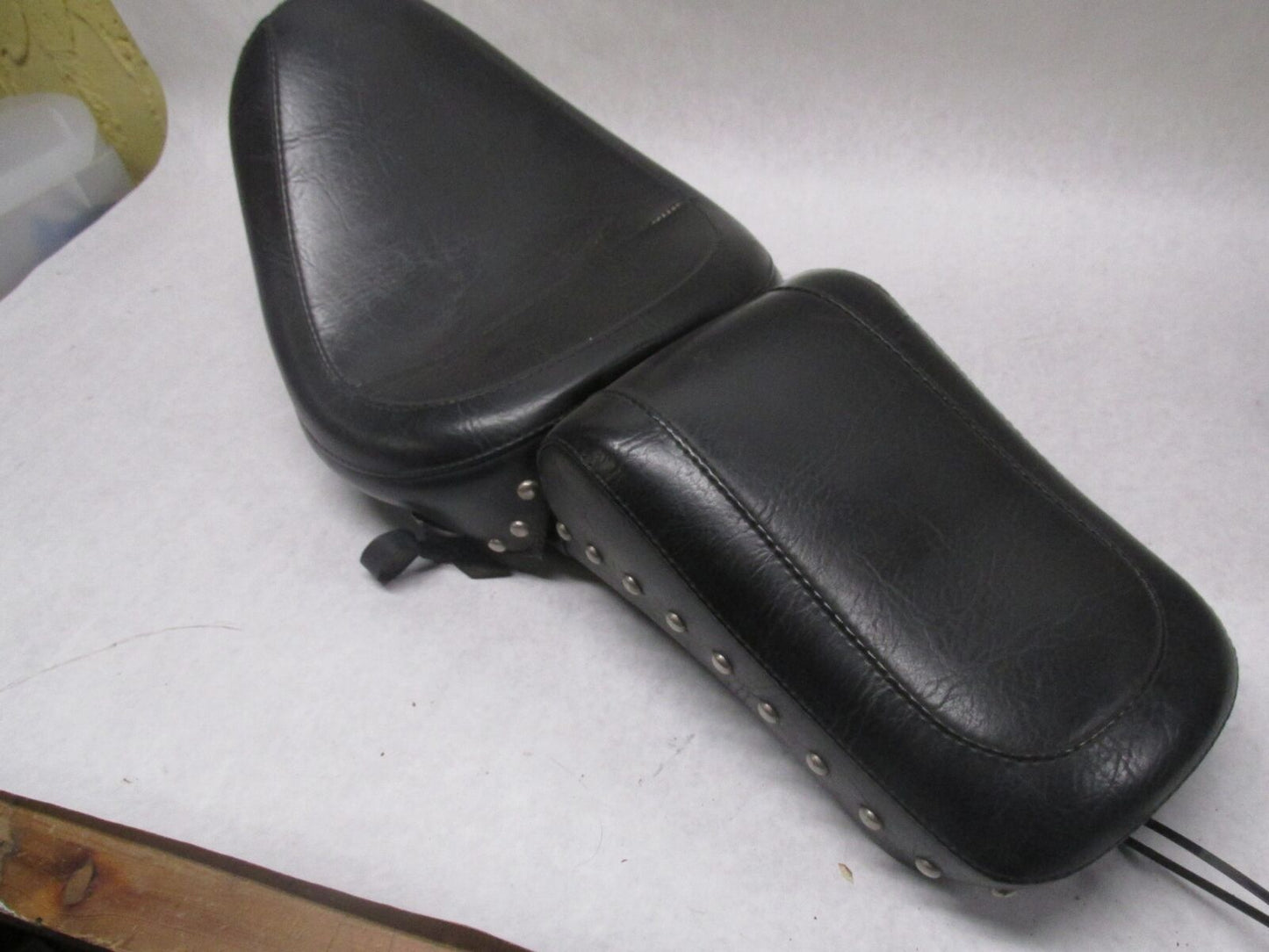 Harley Davidson Vintage Ironhead Sportster XLH XLCH Mustang Studded Seat Seat
