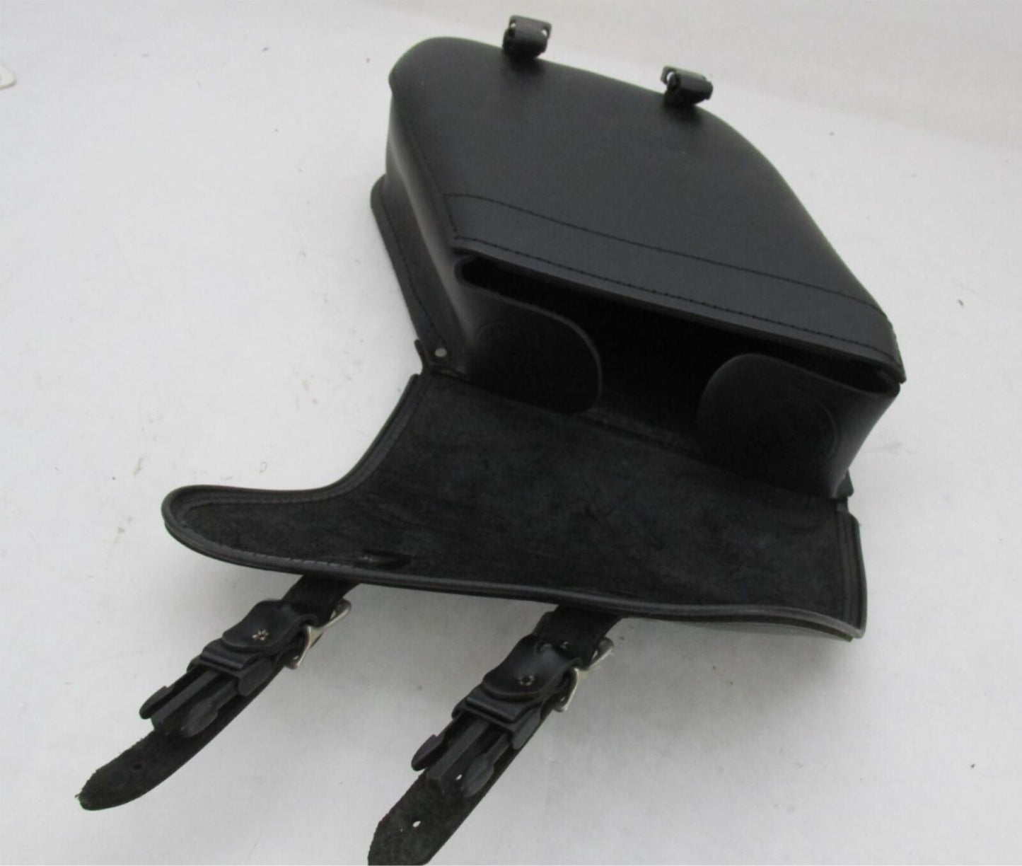 The Leatherworks Harley Davidson Single Left Side Saddlebag with Hardware