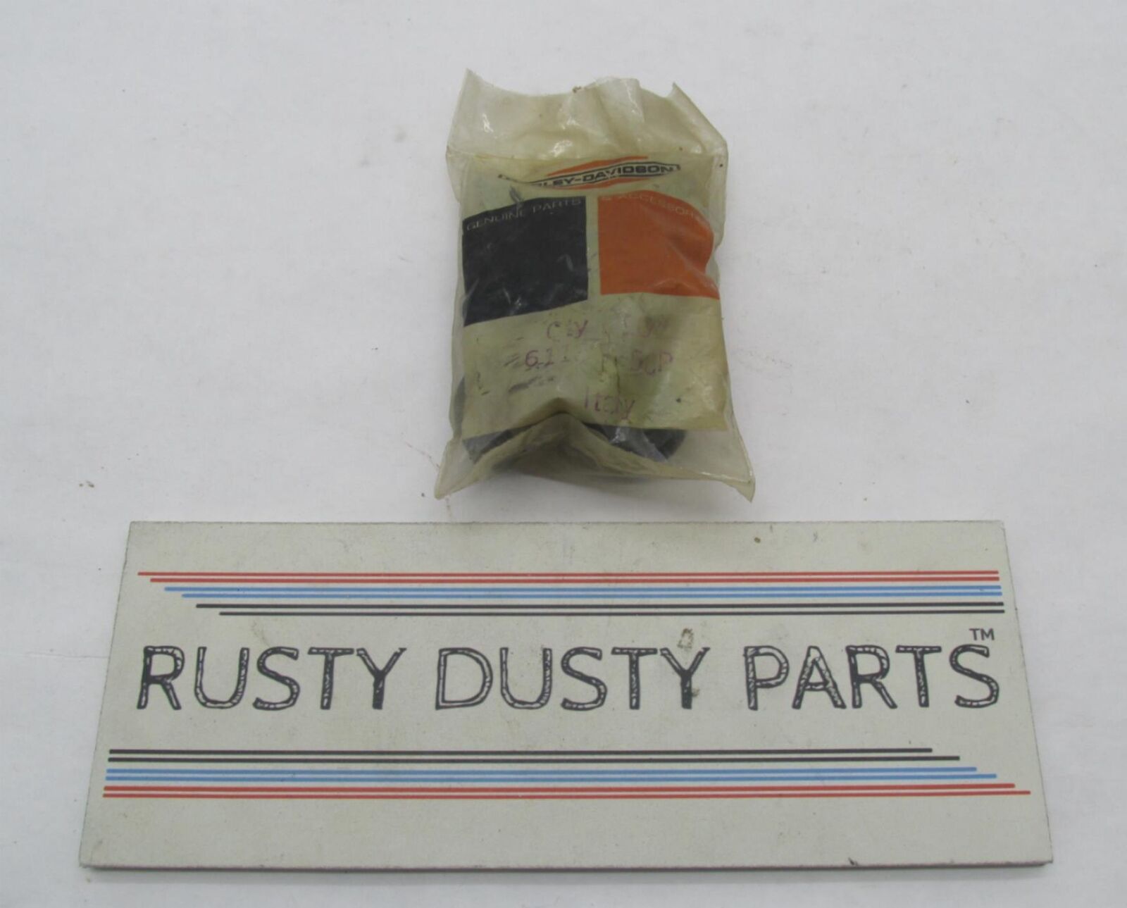 Lot of 10 Harley Davidson Genuine Aermacchi Rubber Gas Tank Bushings 61136-66P