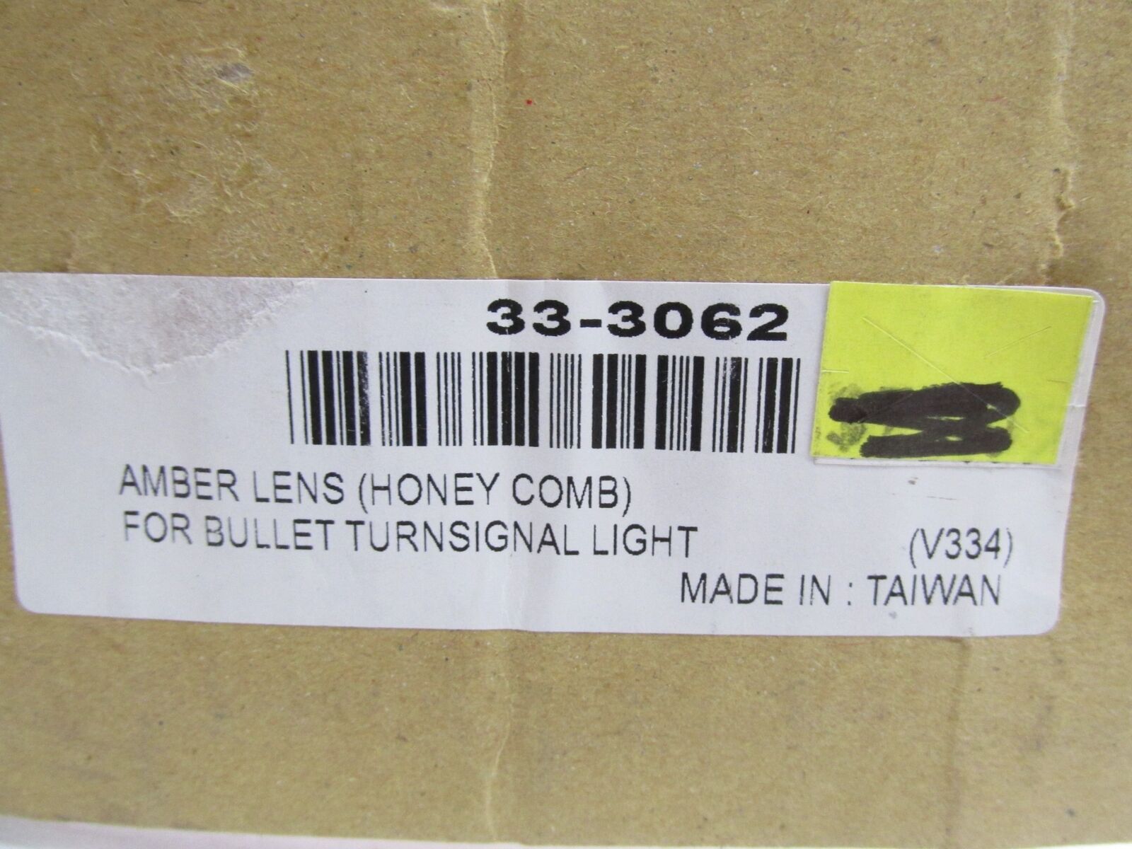 Set of 2 Harley Wyatt Gatling Bullet Turn Signal Amber Honey Comb Lenses 33-3062