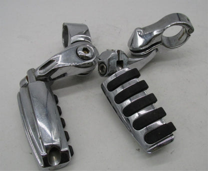 Set of Harley-Davidson Genuine Highway Pegs with Crash Bar Clamp Brackets