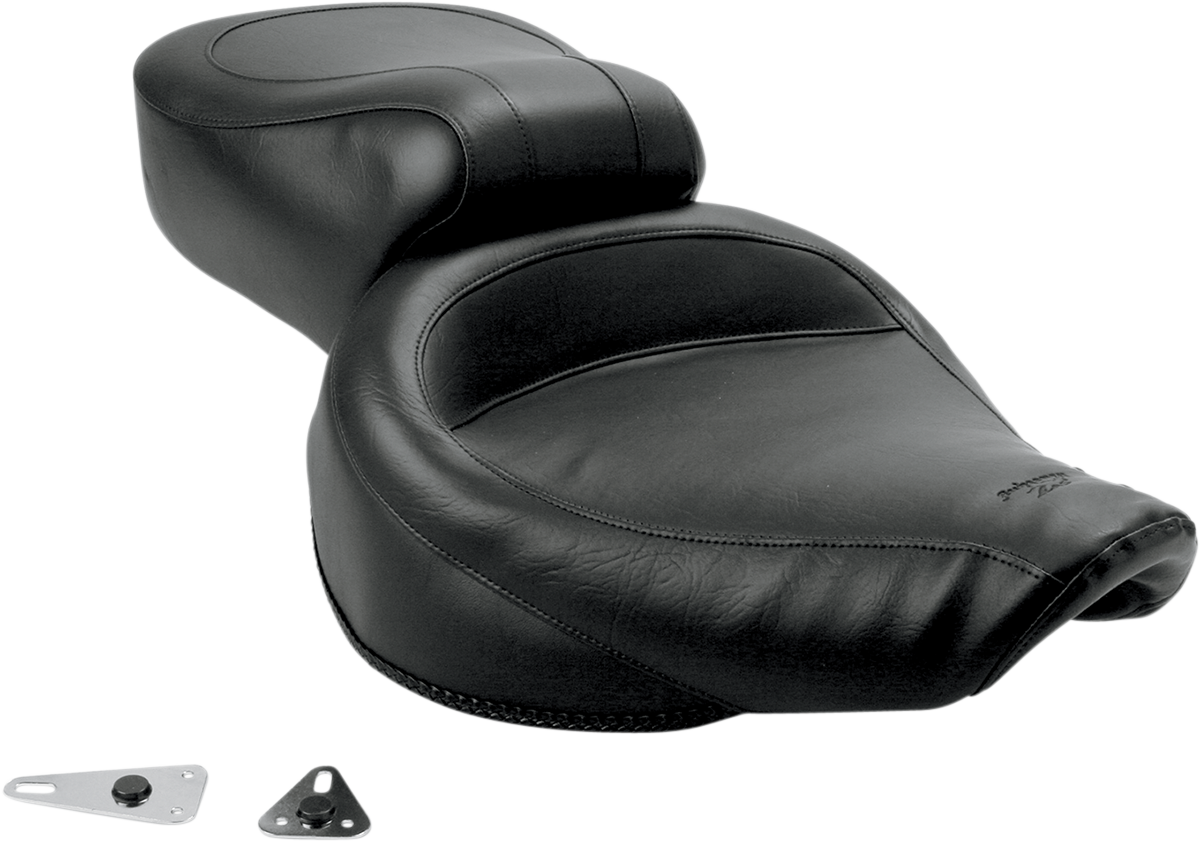 Mustang Vintage Wide Style Seat 75680