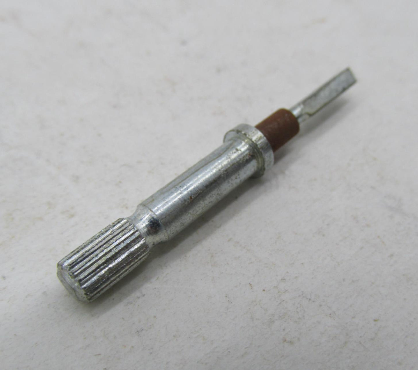 Harley-Davidson Genuine NOS XLH 67-68 Speedo Speedometer Reset Shaft 67215-67