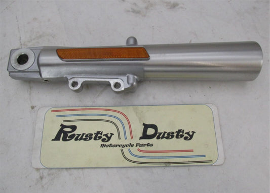 Harley Davidson Genuine Stock Showa Lower Fork Slider 46495-09 G5B3-10-L