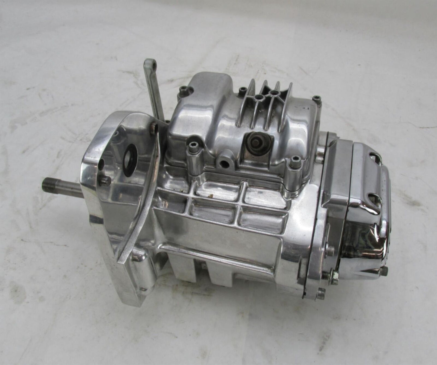 Harley Accessories Unlimited 6 Speed Polished Chrome Transmission D6560871