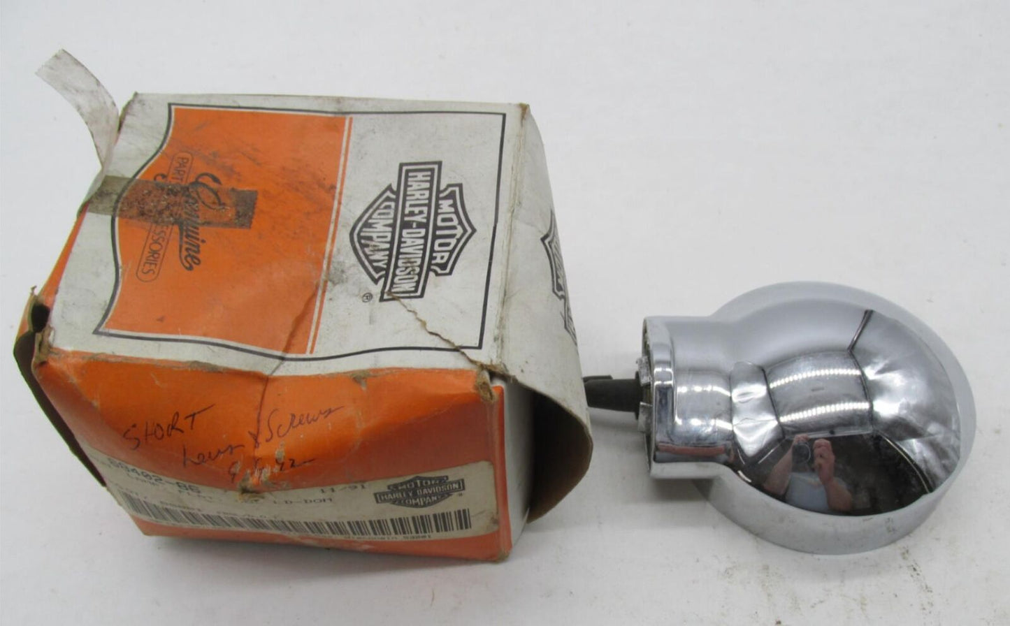 Harley-Davidson Genuine NOS Touring Softail Rear Turn Signal Housing 68402-86