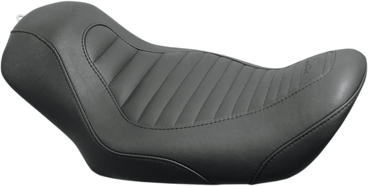 Mustang Tripper Tuck and Roll Solo Front Seat 76748