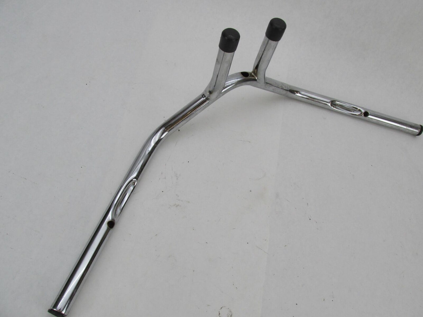 Set of Harley Davidson 1" Chrome 5.5" Center Rise T-Bars Handlebars