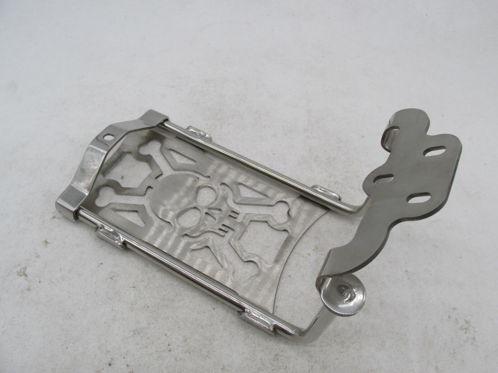 Harley Davidson Chrome 86- 07 Chrome Skull Luggage Rack