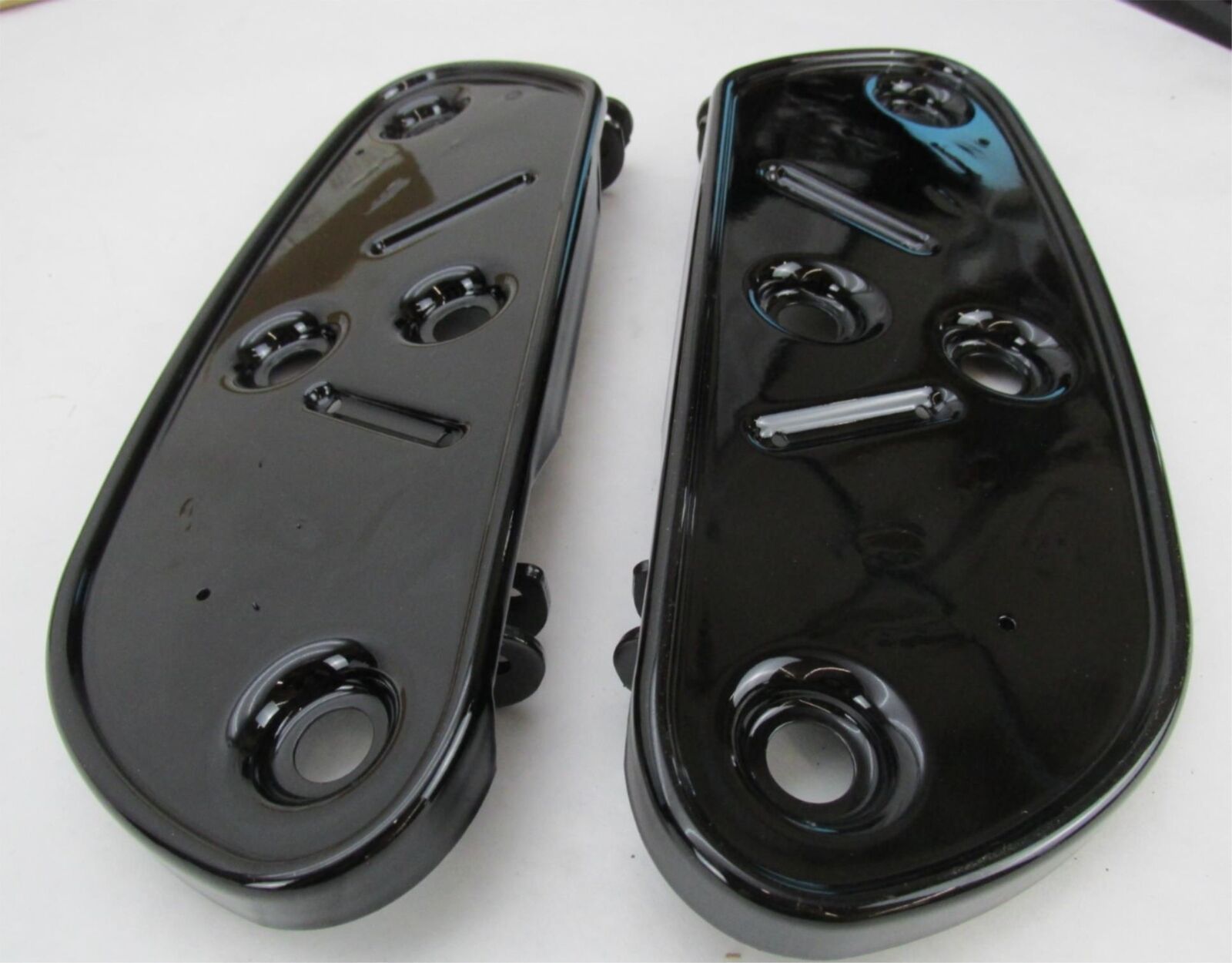 Harley-Davidson Genuine NOS Streamliner Black Rider Footboard Base Kit 51060-08